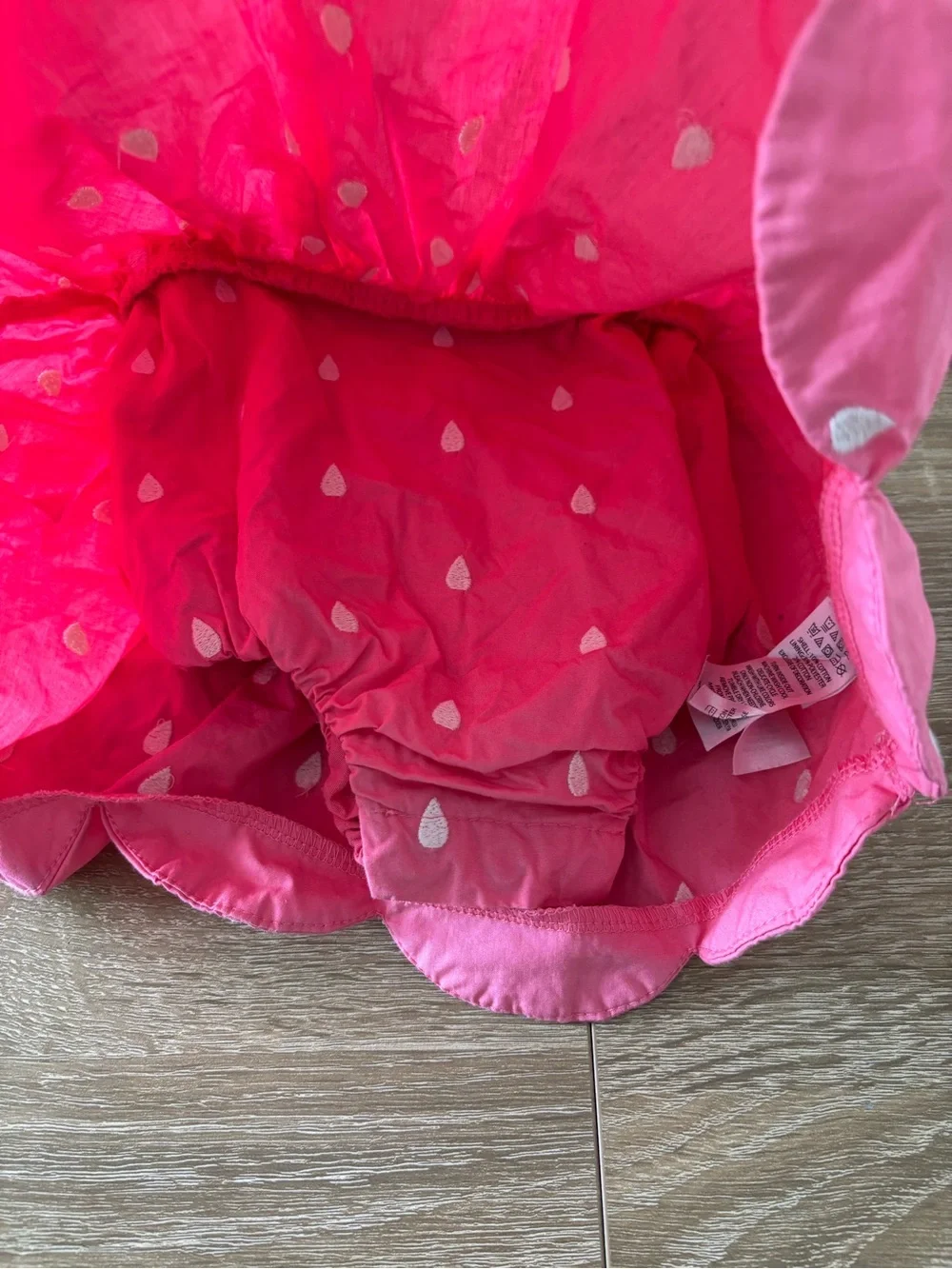 flapdoodles strawberry dress set outfit 6-9 months
